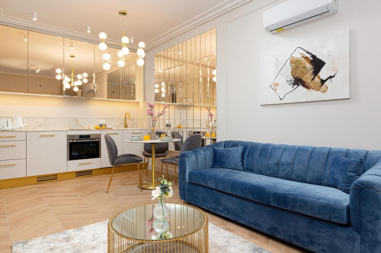Mennica Residence Central Apartment By Renters Prestige Warschau Exterior foto